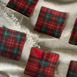 Conjunto de 6 platos de pan cuadrados Escocés rojo